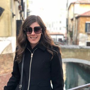 Meet your Posher, Aletha